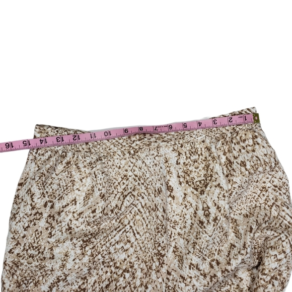 Brown Snake Print Linen Blend Cropped Pants Sz 8 Elastic Waist Breathable Career - Picture 7 of 11